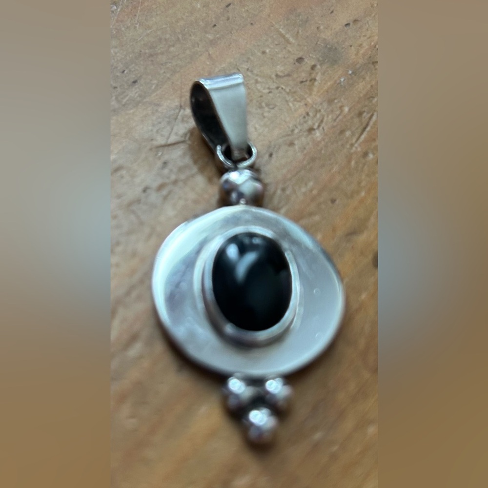 Elegant Silver and Black Pendant Necklace